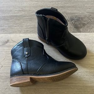 Black boots